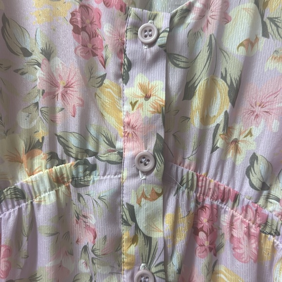 🌸 Natural Splendor Lavender Floral Print Maxi Dress🌸 - Picture 6 of 8